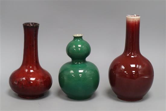 Two Chinese flambe glazed vases and a green crackle glaze double gourd vase (3) Tallest piece measures 23cm